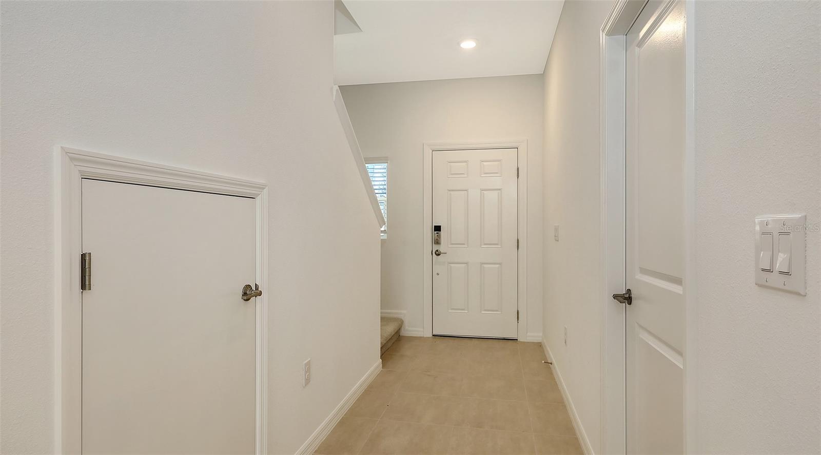 9004 DRIVEN SNOW ST