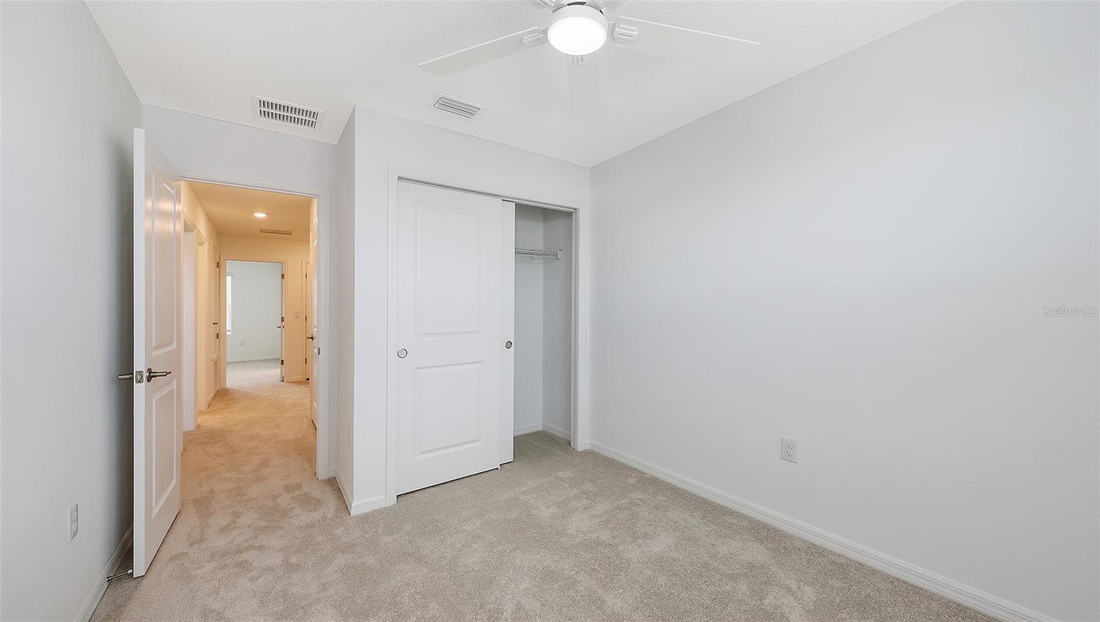 9004 DRIVEN SNOW ST