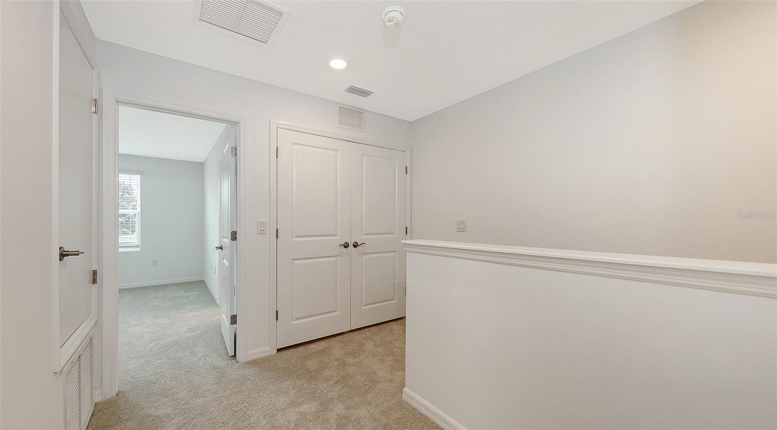 9004 DRIVEN SNOW ST