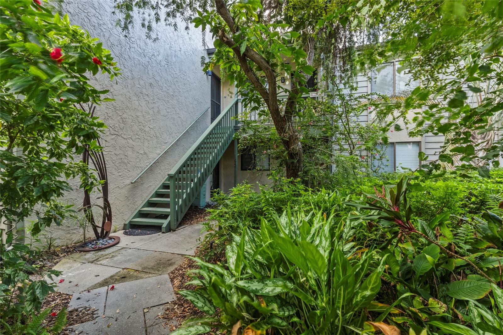 1526 PELICAN POINT DR #146