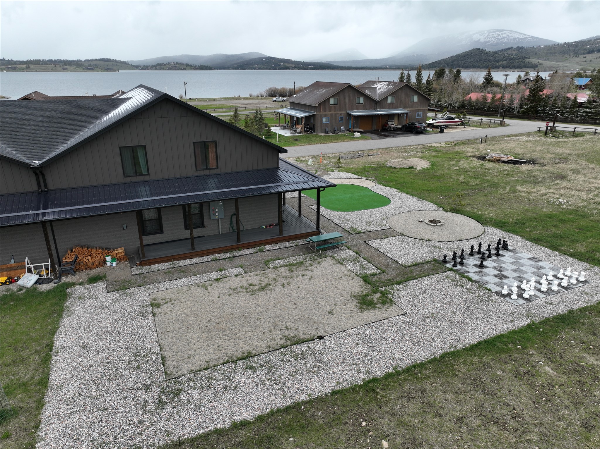 5 Fox Trail Way
