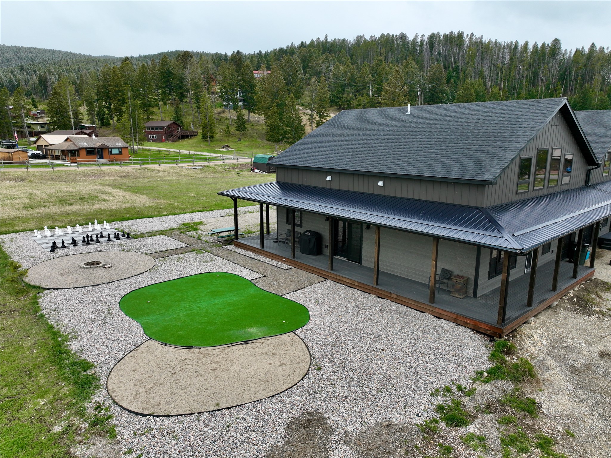 5 Fox Trail Way
