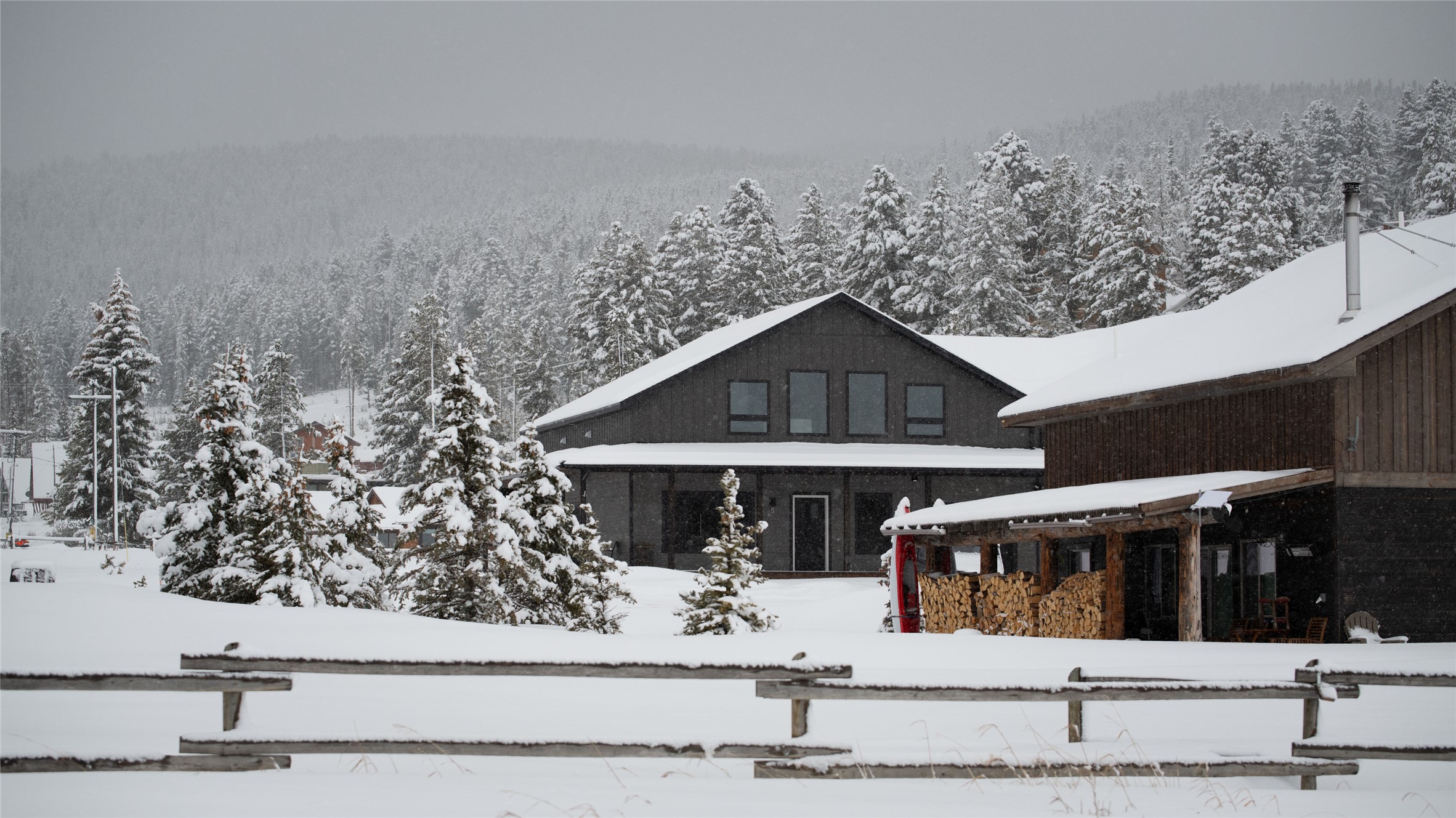 5 Fox Trail Way