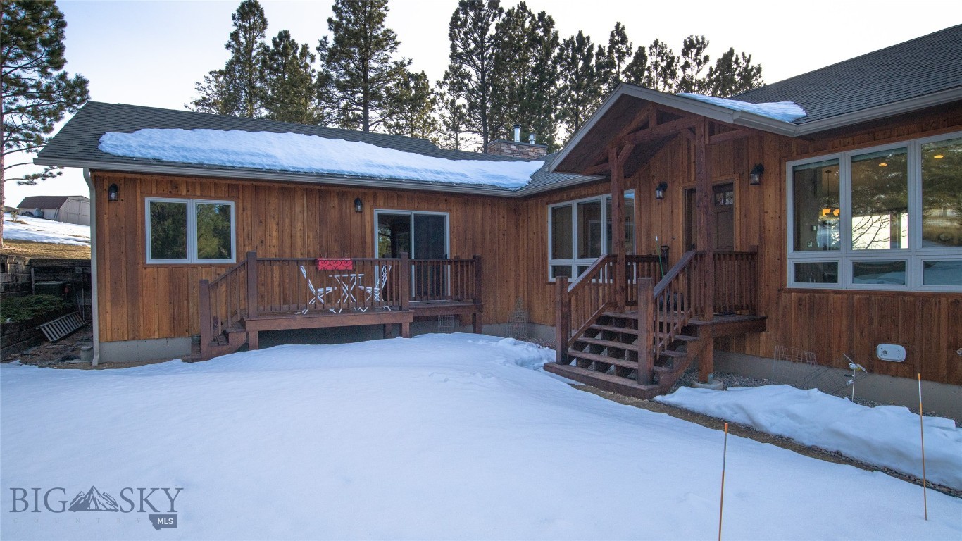 3465 Pine Hills