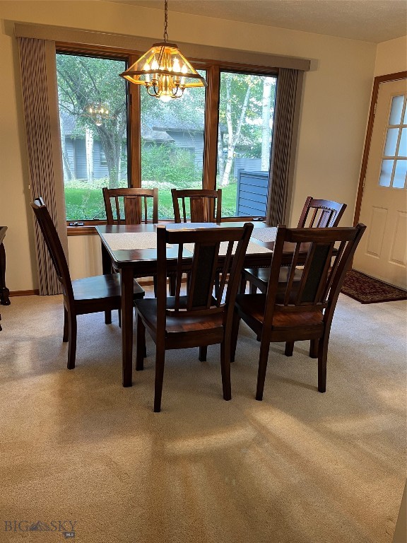 2200 W Dickerson Street 88