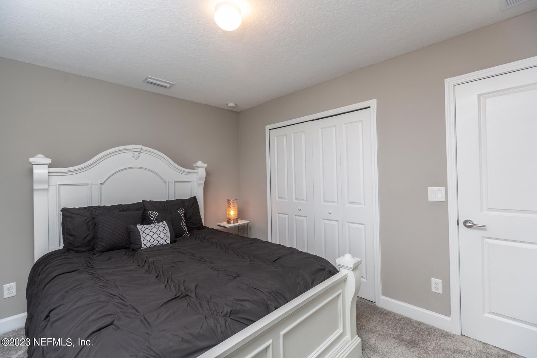 93 TURKEY OAK Way