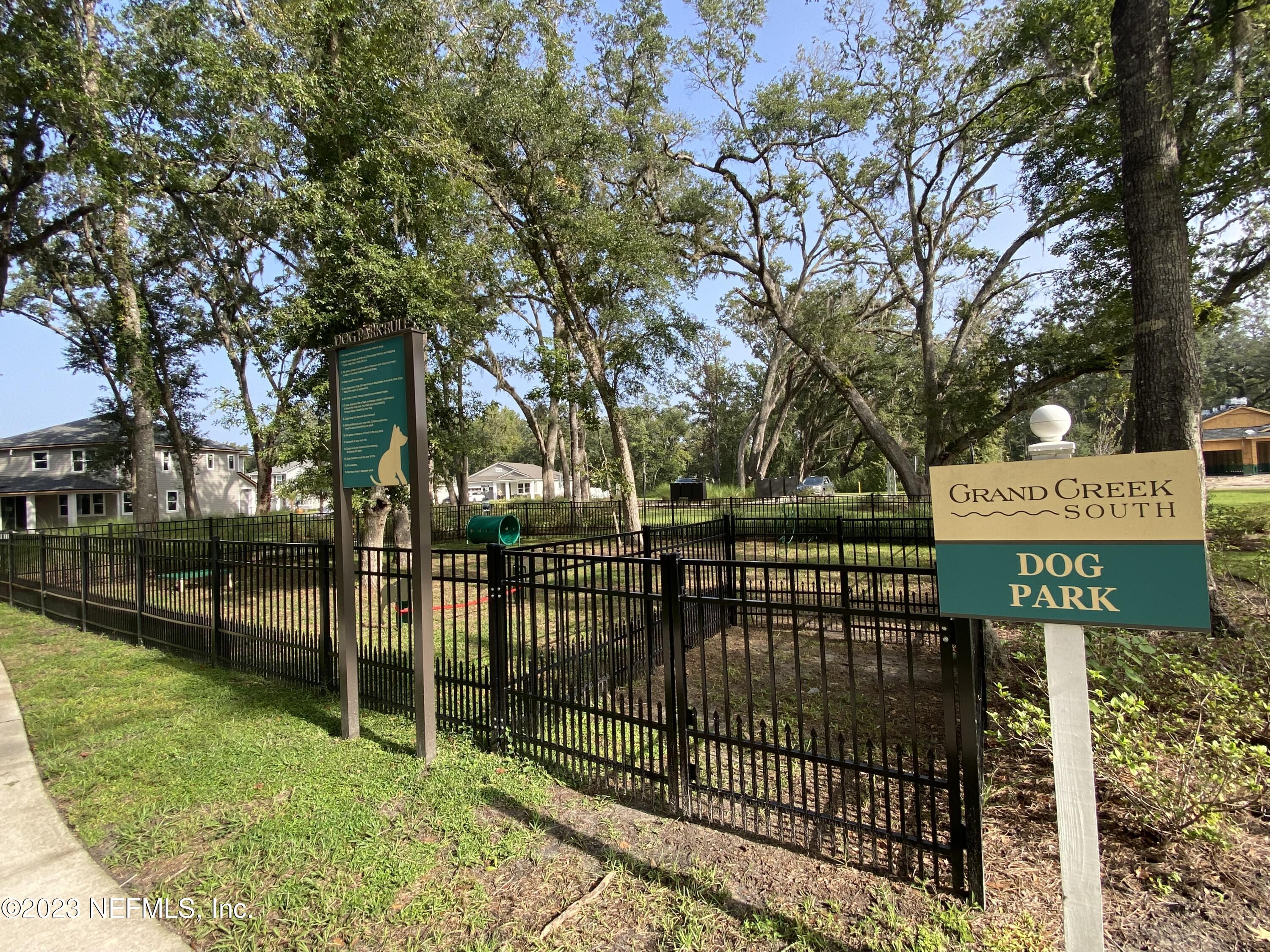 93 TURKEY OAK Way