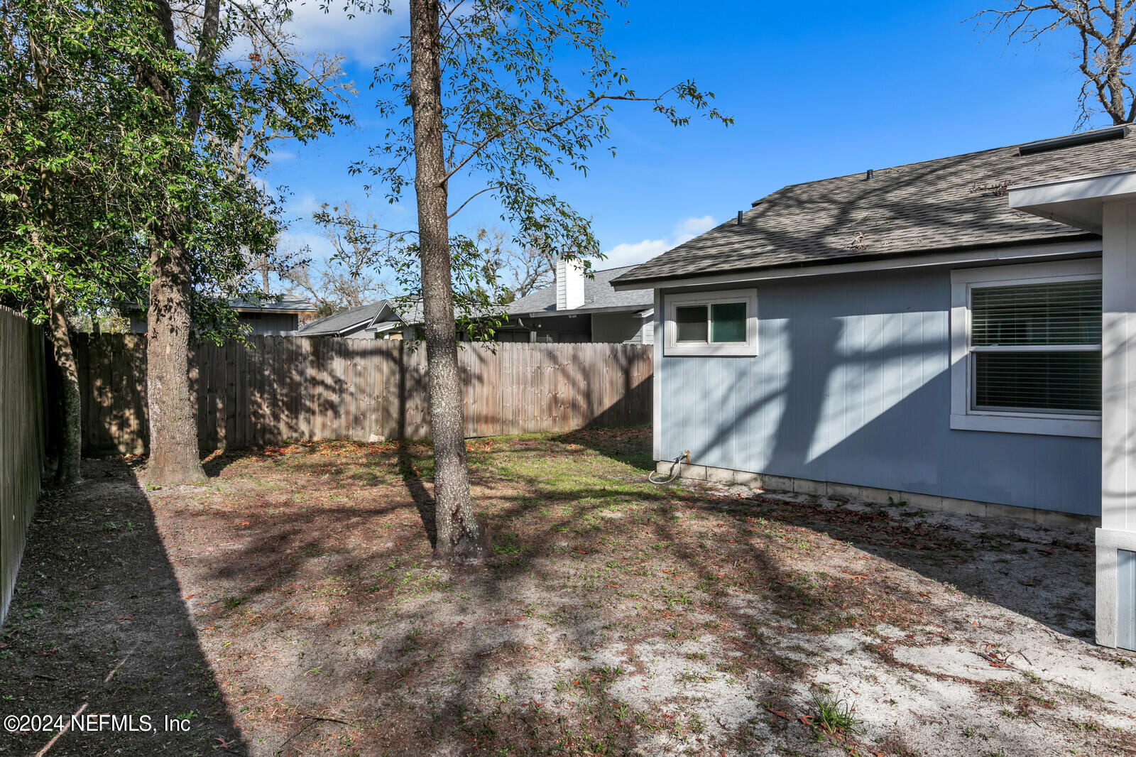 8462 WESSEX Court