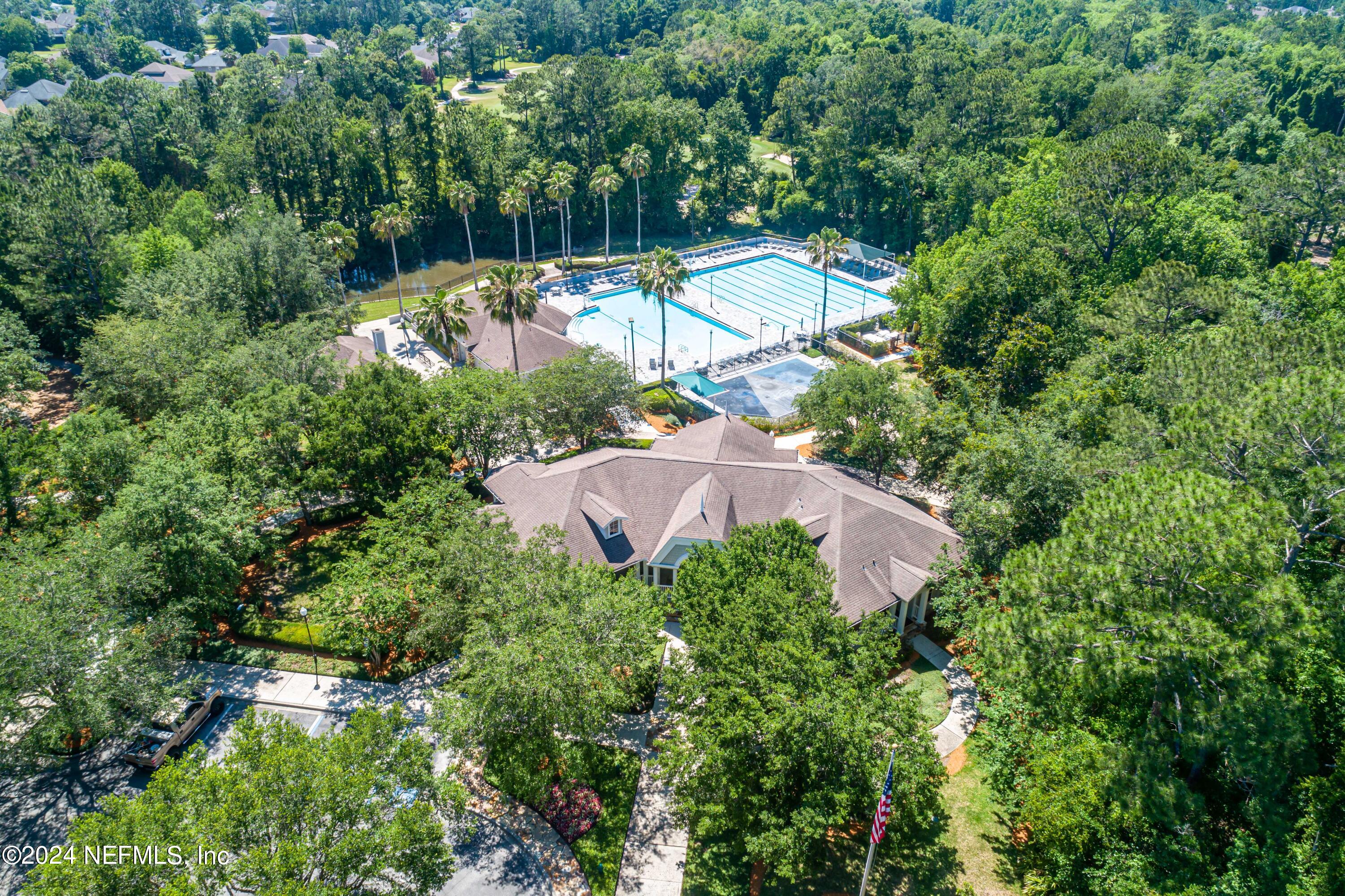 1539 GREENWAY Place