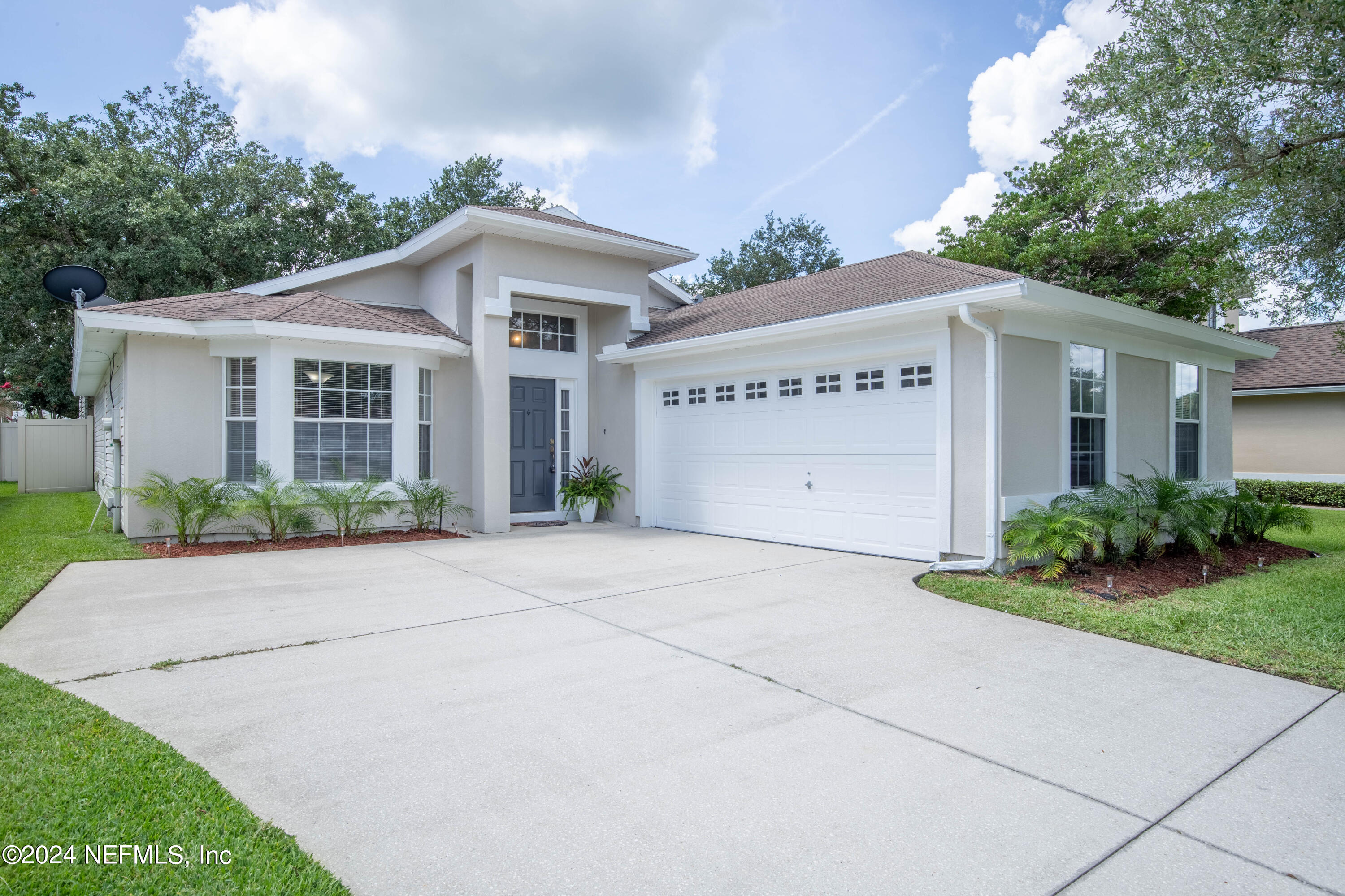 1539 GREENWAY Place