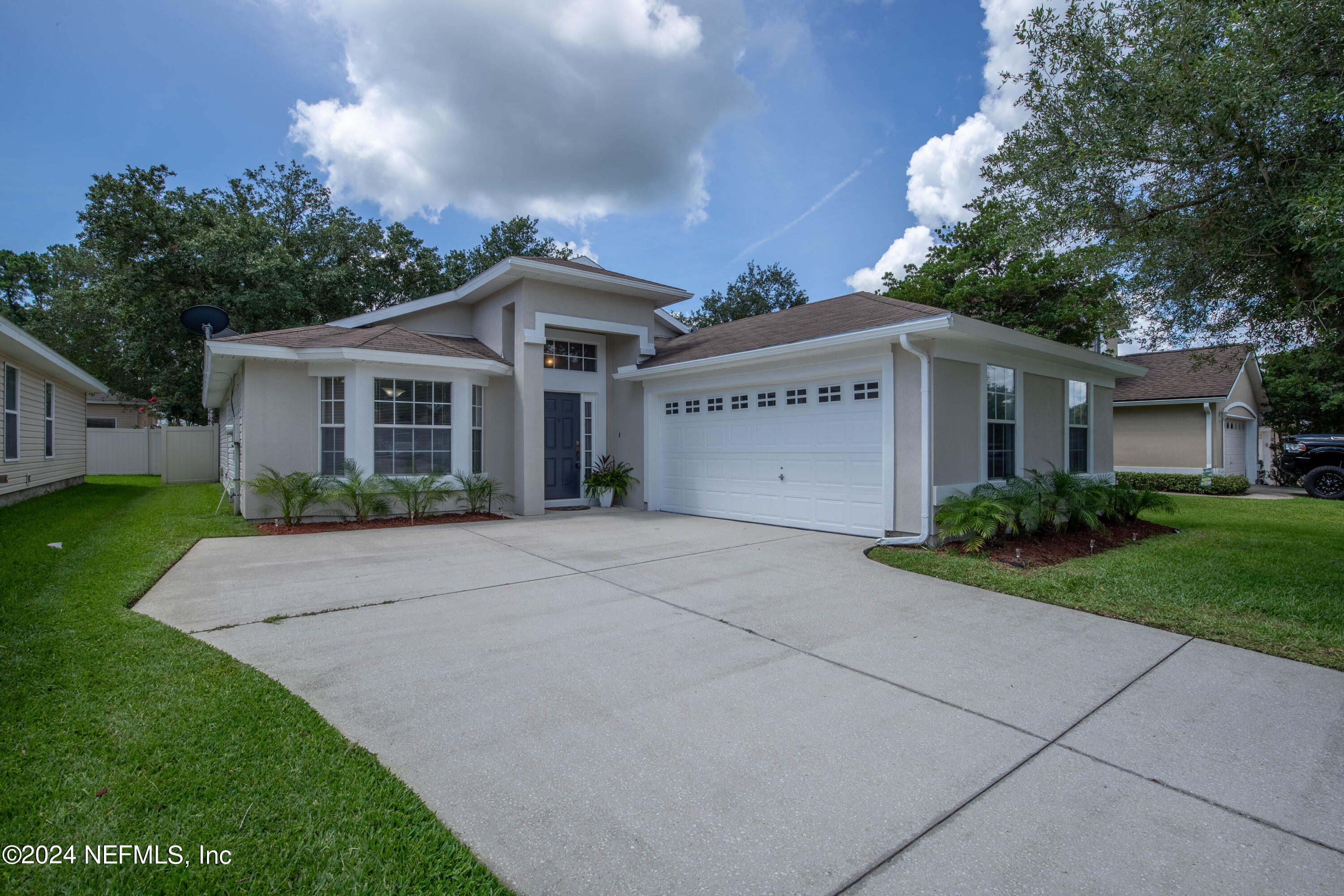 1539 GREENWAY Place