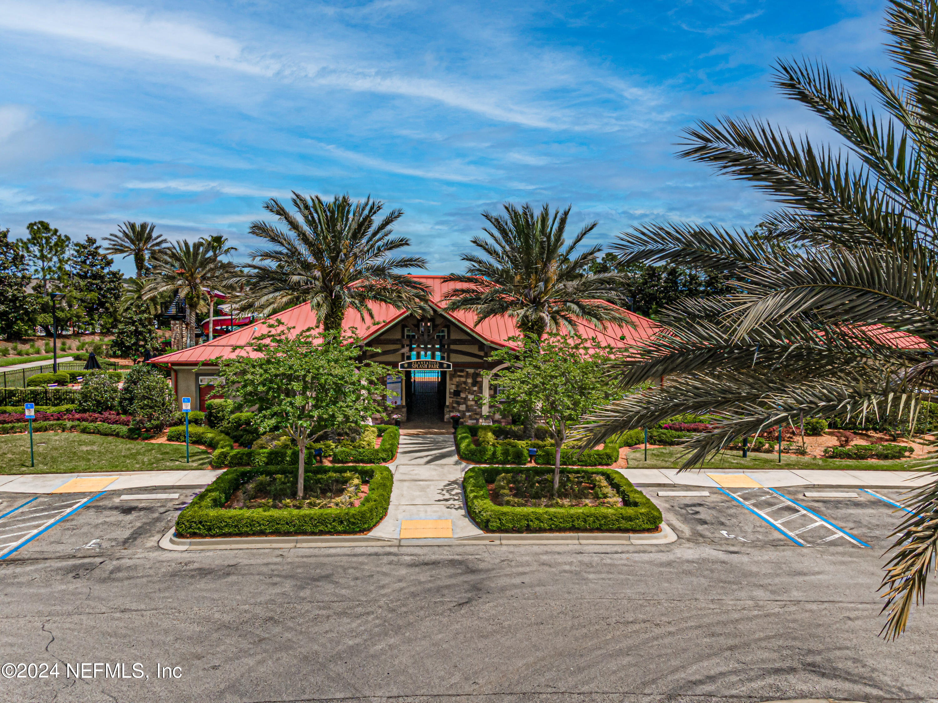 1539 GREENWAY Place