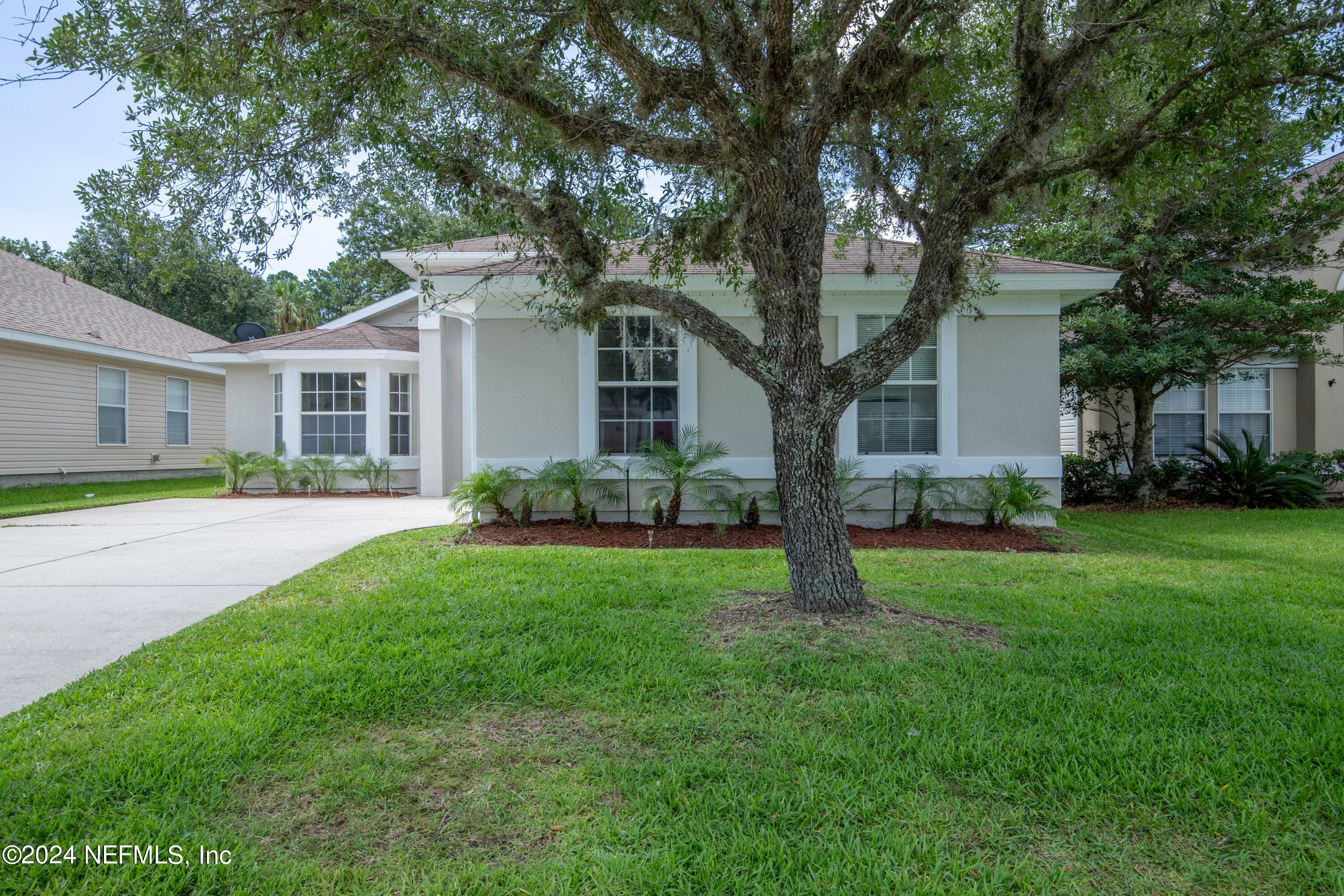 1539 GREENWAY Place