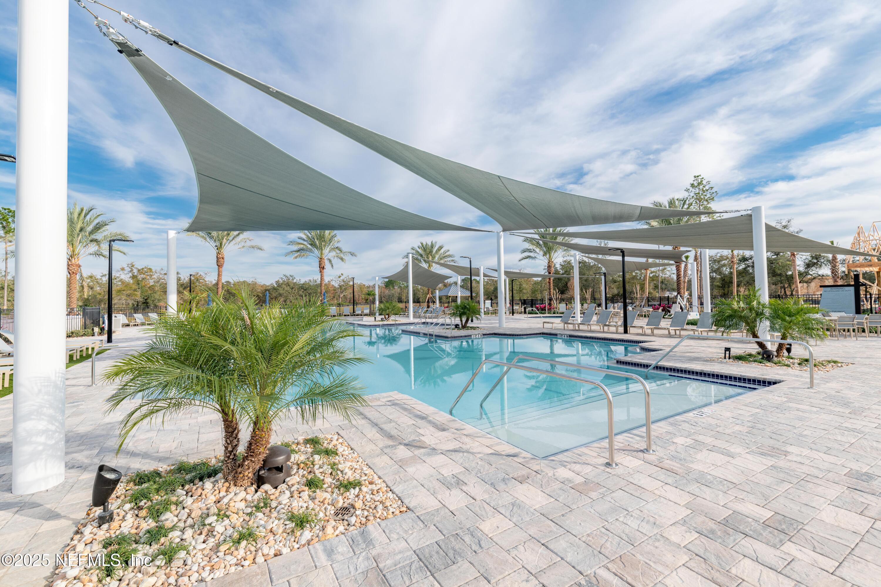 479 JUNIPER HILLS Drive, St. Johns