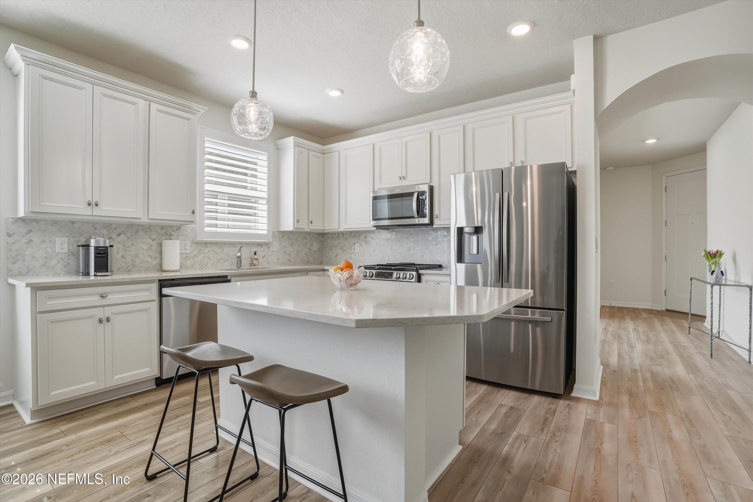 100 BROADHAVEN Drive