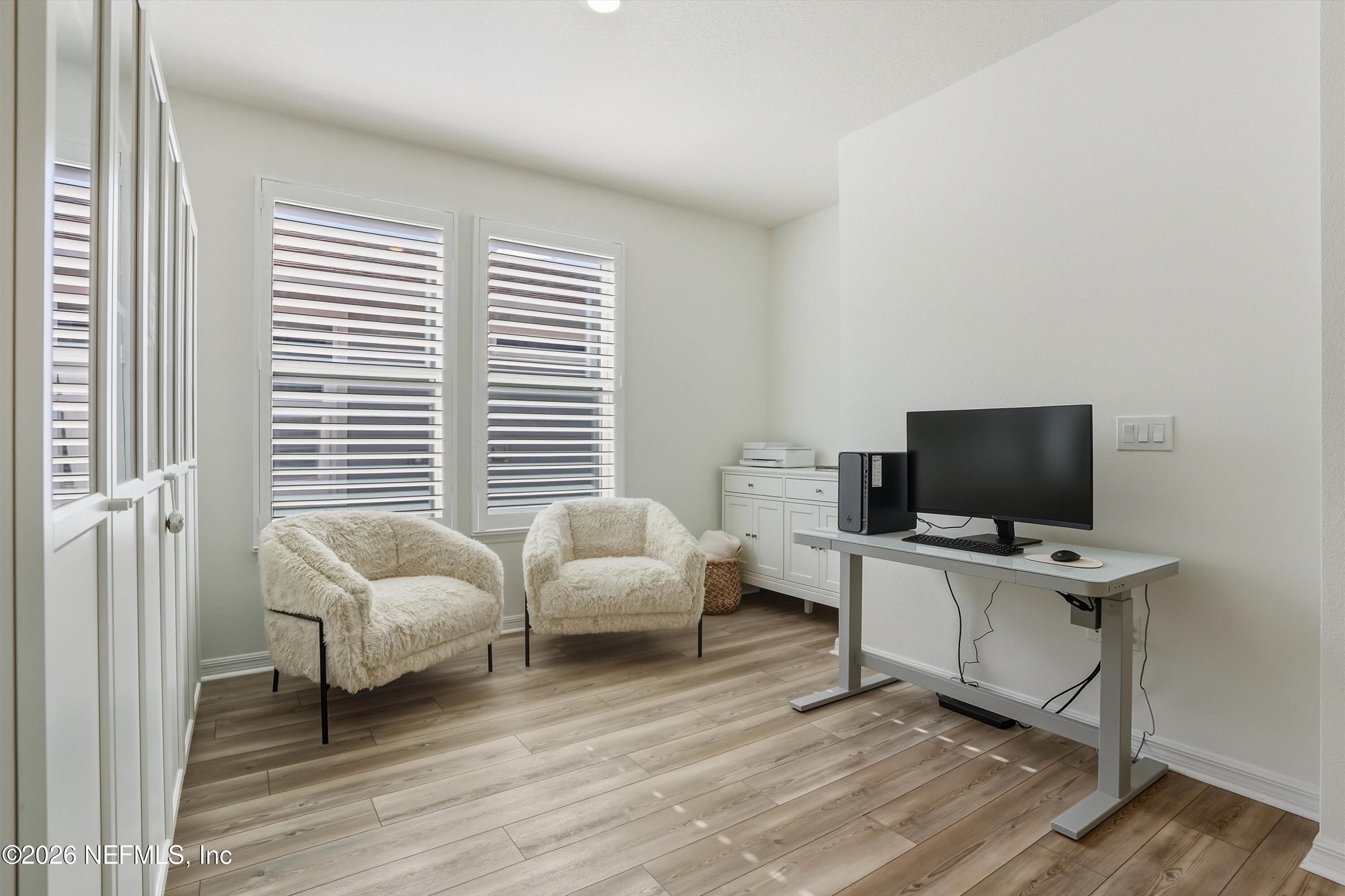 100 BROADHAVEN Drive