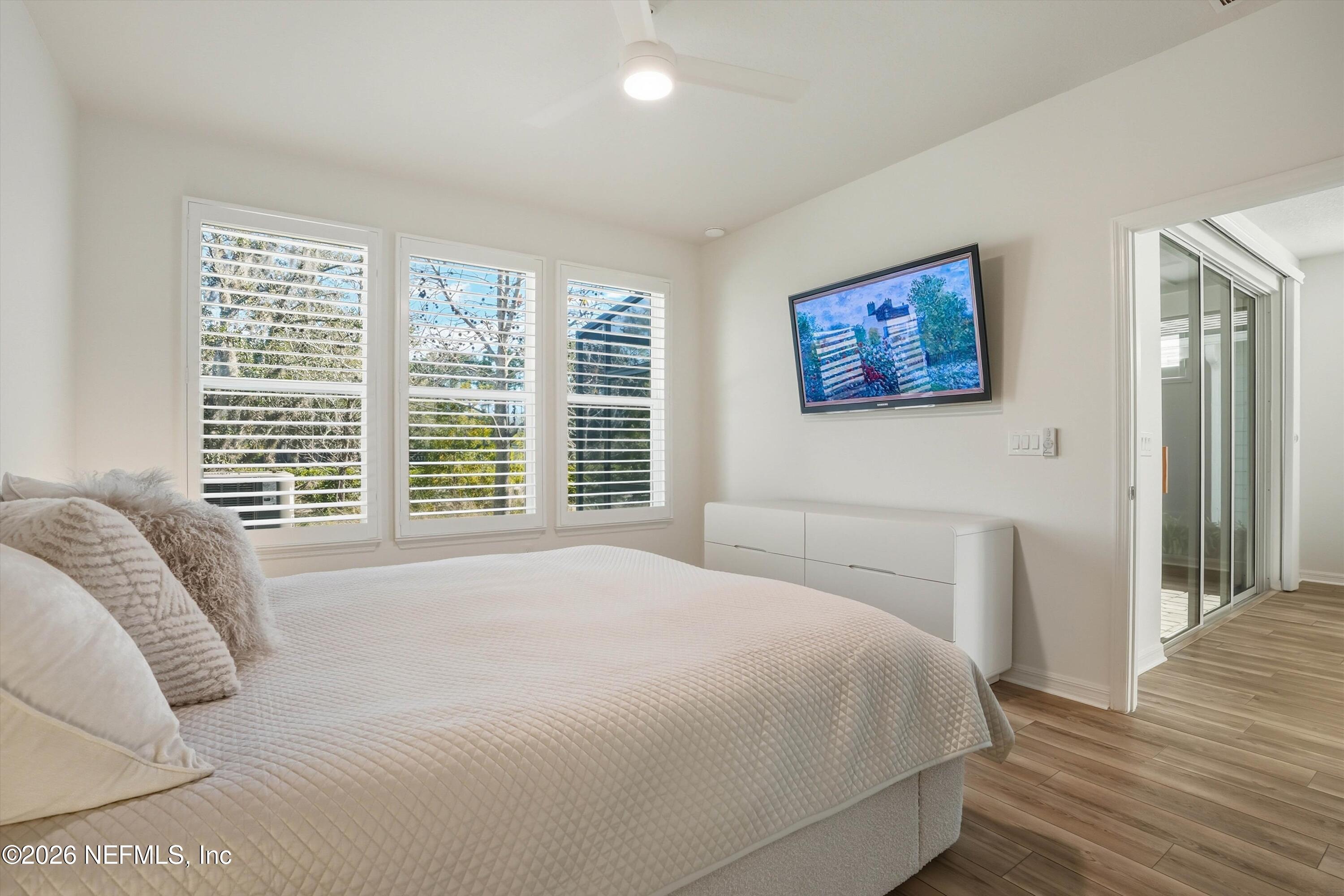 100 BROADHAVEN Drive