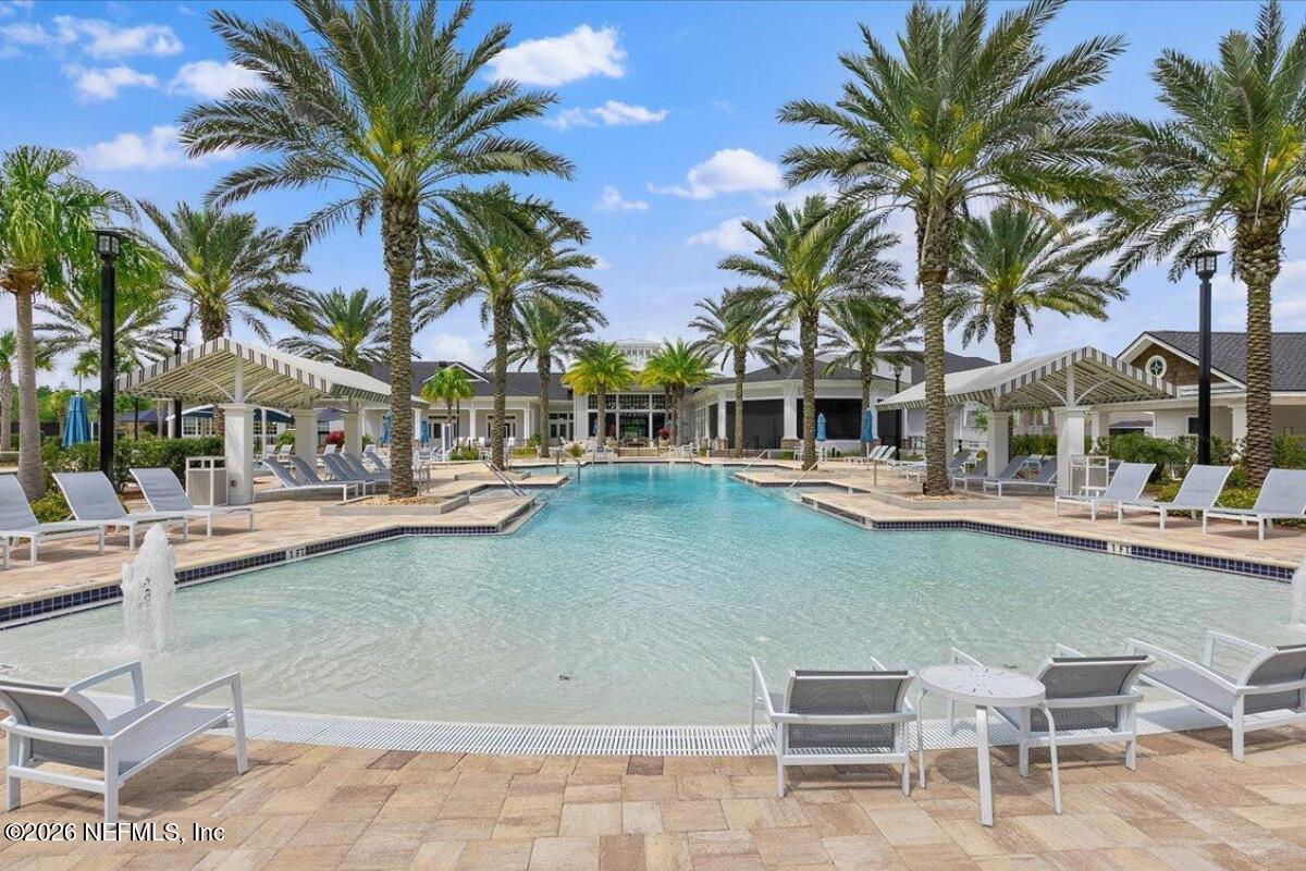 100 BROADHAVEN Drive