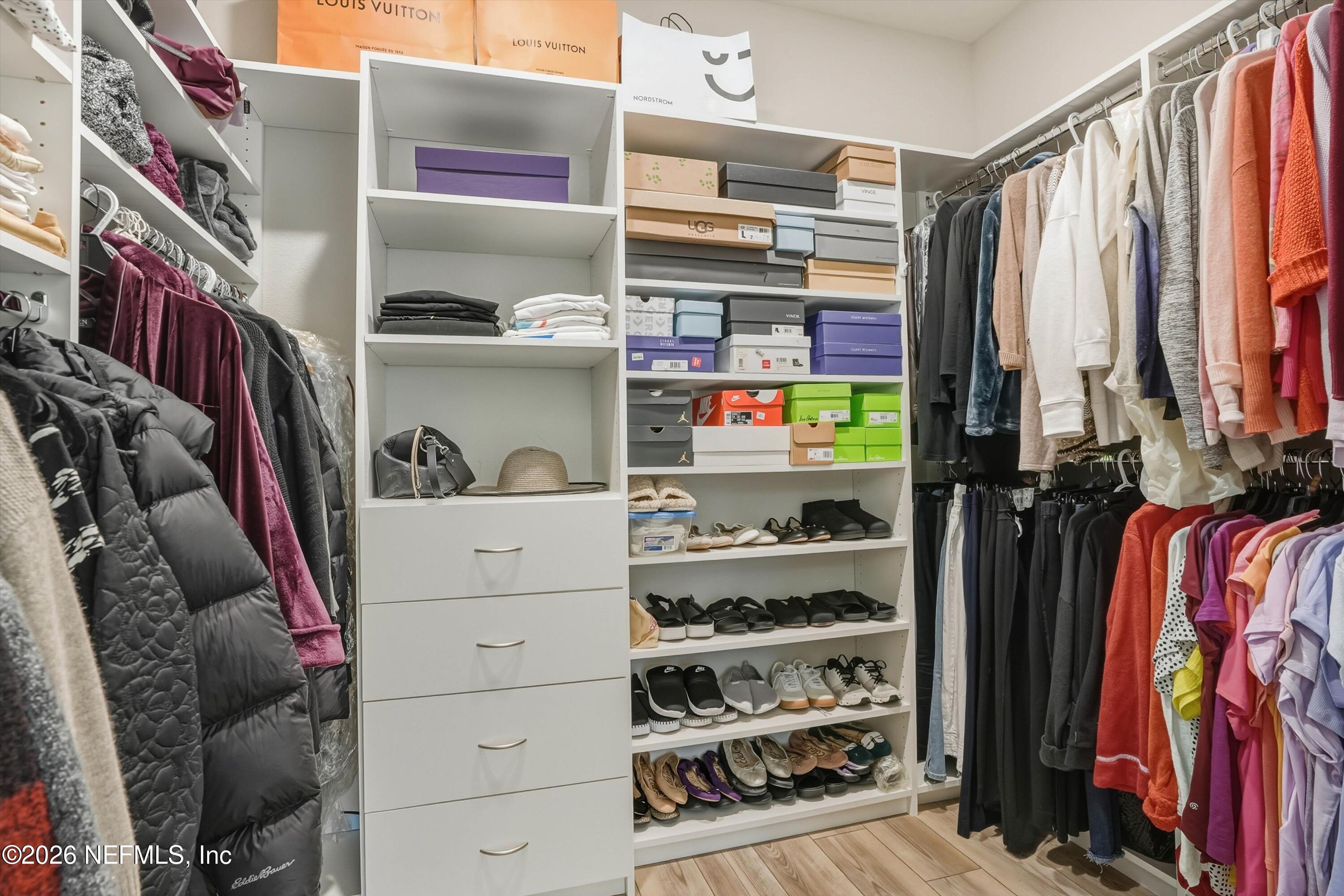 100 BROADHAVEN Drive