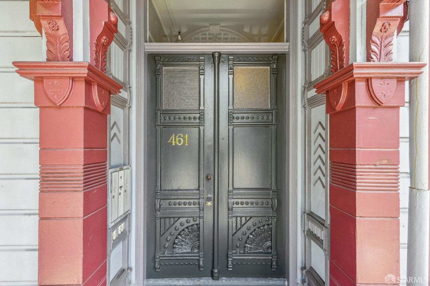 461 Oak Street # 2