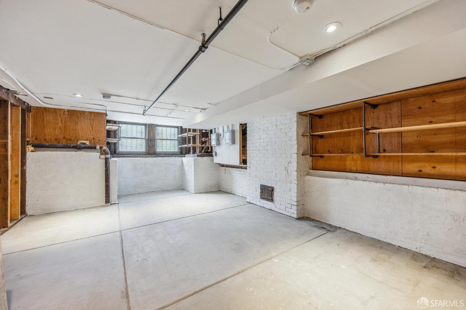 461 Oak Street # 2