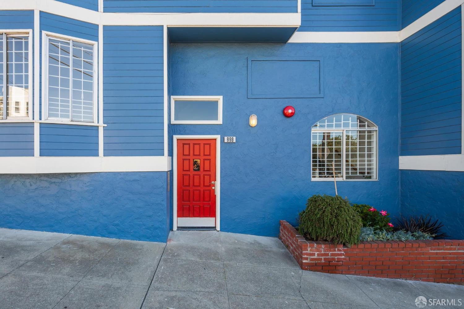999 Wisconsin Street # 2
