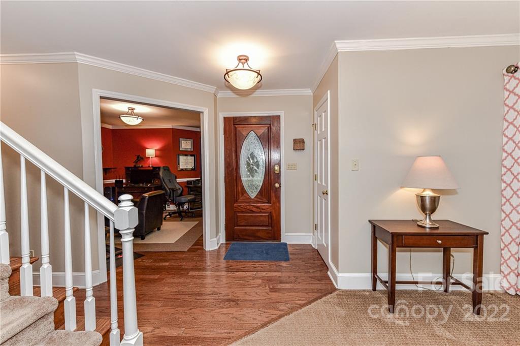 1612 Springwinds Drive