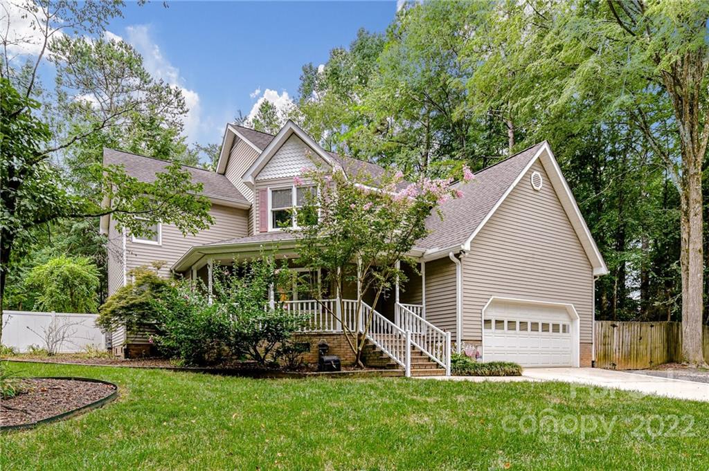1612 Springwinds Drive