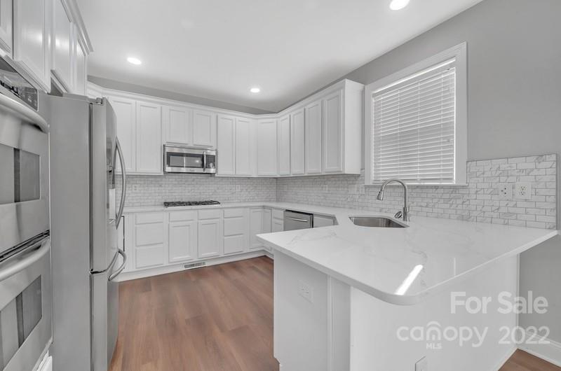 409 Oak Brook Drive