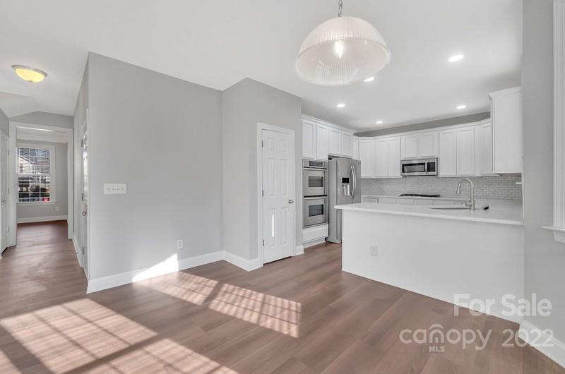 409 Oak Brook Drive