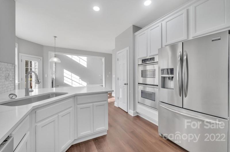 409 Oak Brook Drive