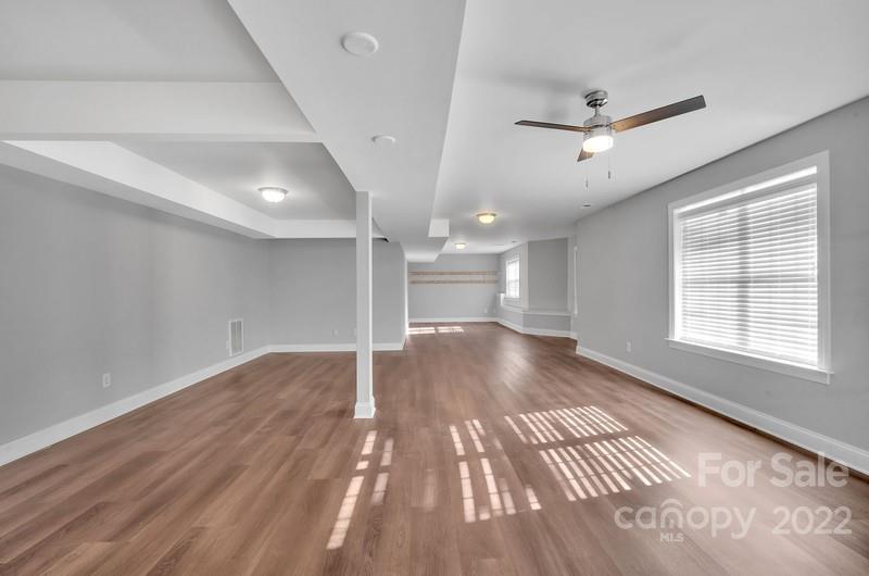 409 Oak Brook Drive