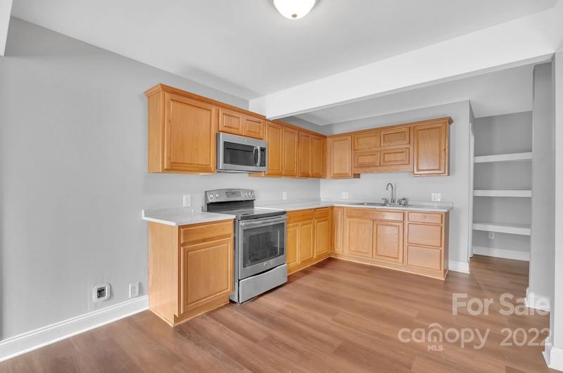 409 Oak Brook Drive