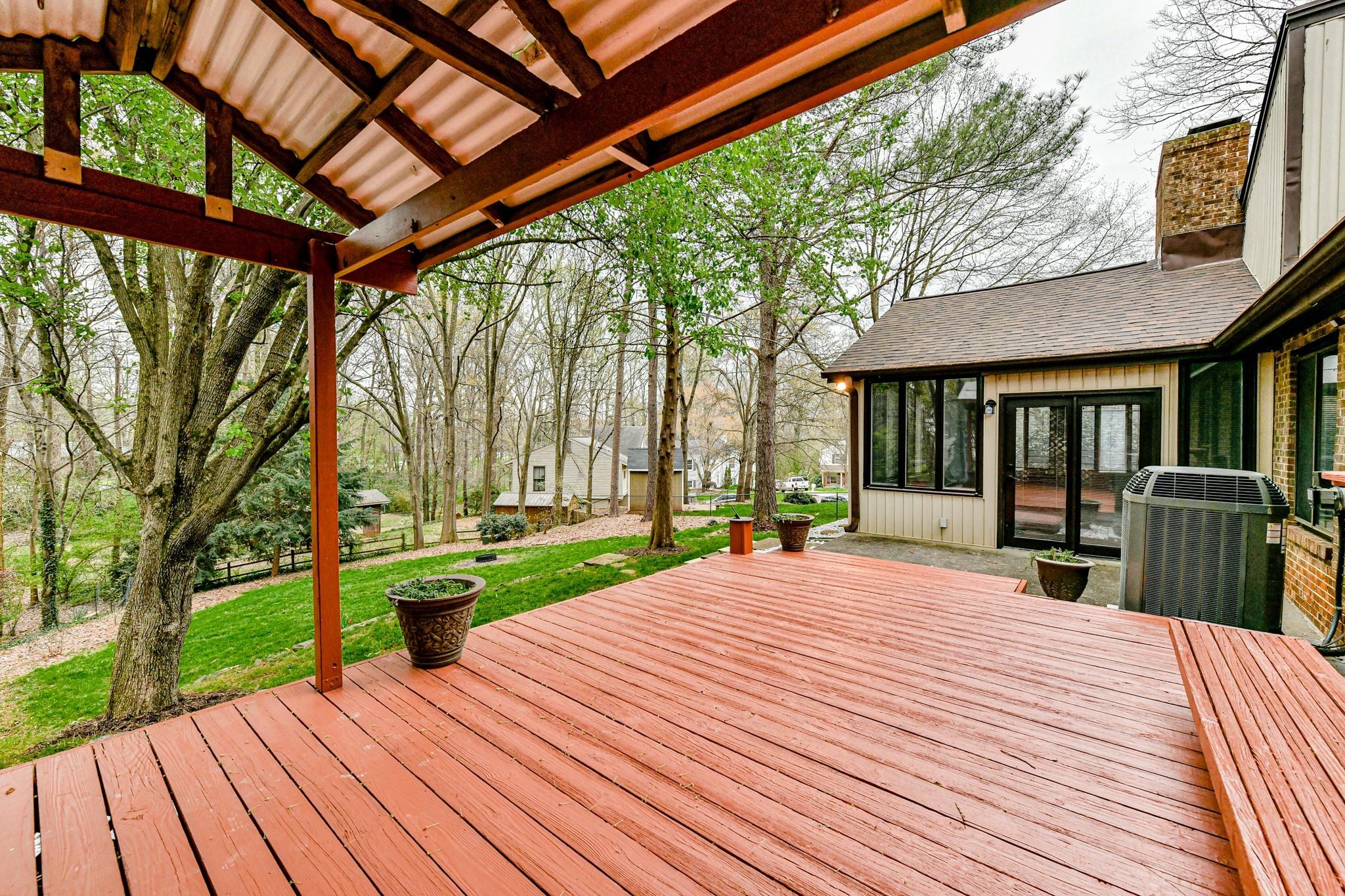 403 Ridgeway Drive