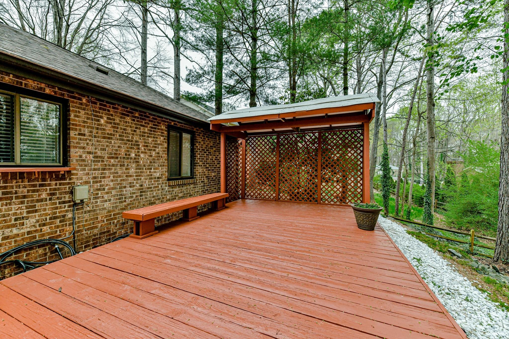403 Ridgeway Drive