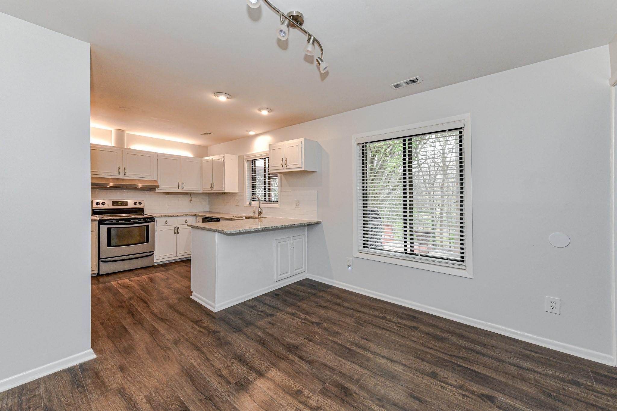 403 Ridgeway Drive