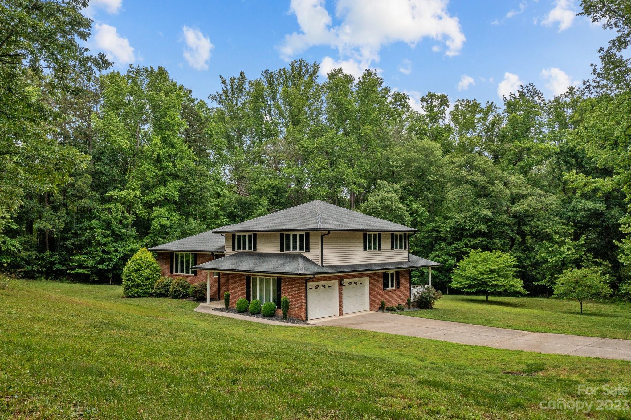 125 Tybeth Circle