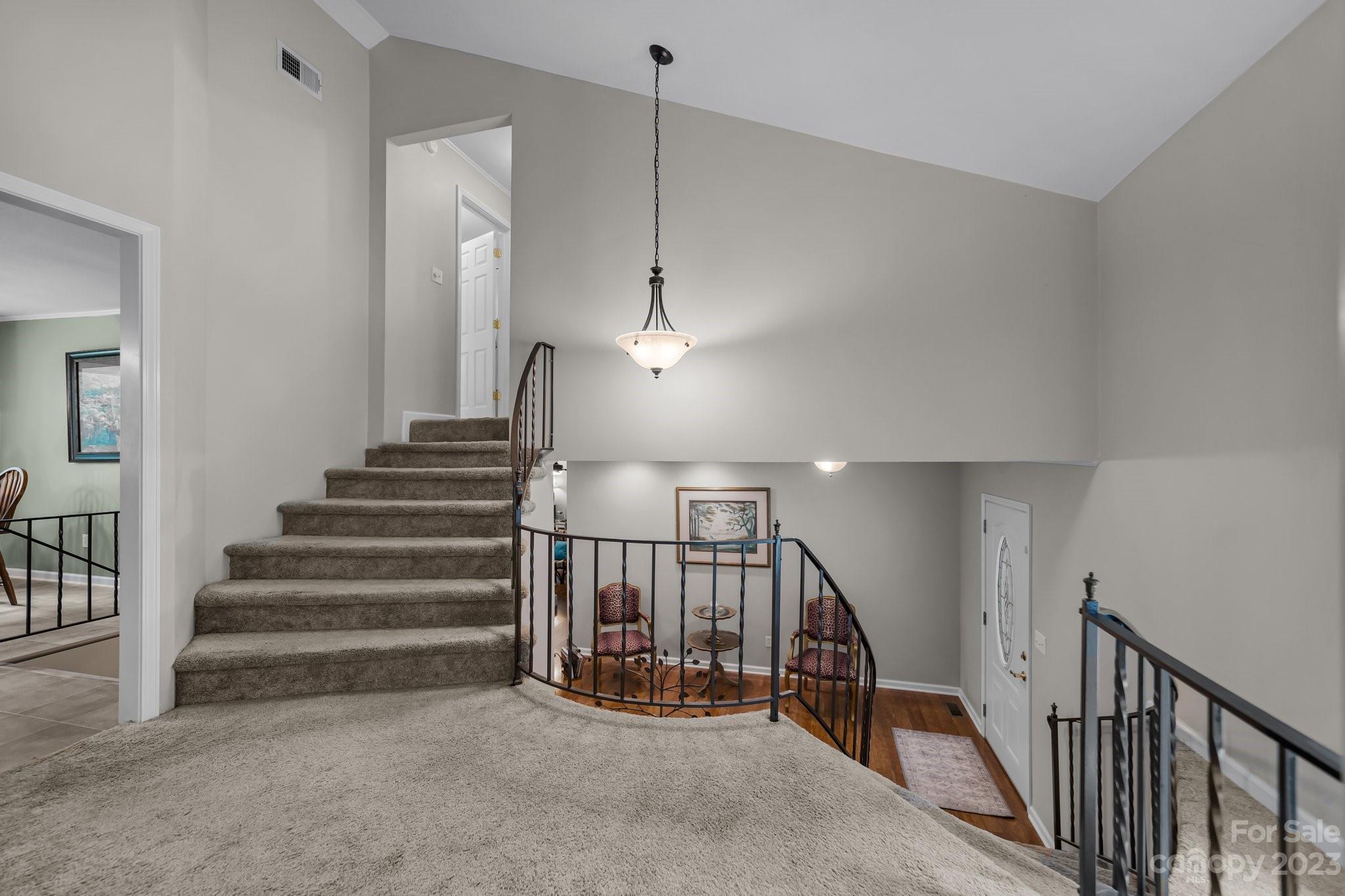 125 Tybeth Circle