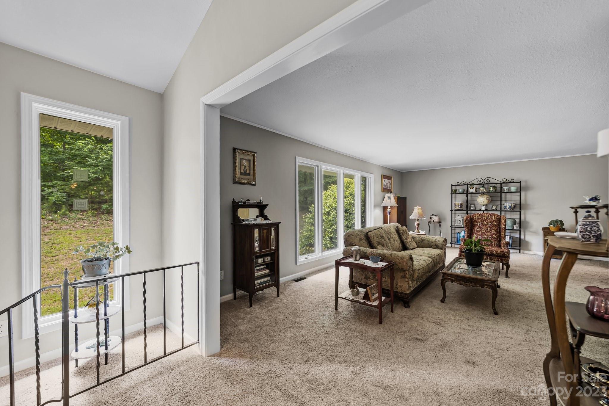 125 Tybeth Circle