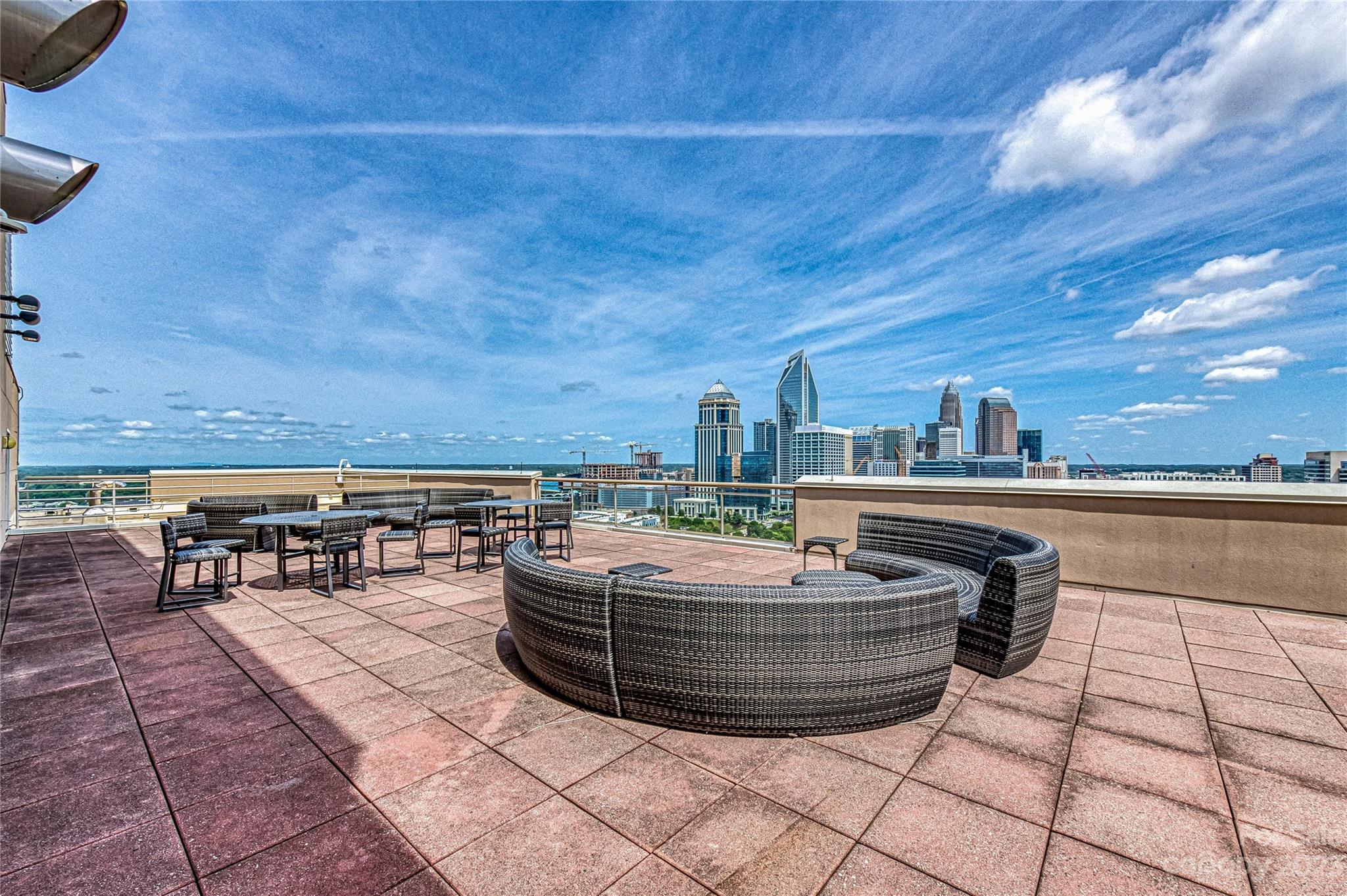 315 Arlington Avenue Unit: 505