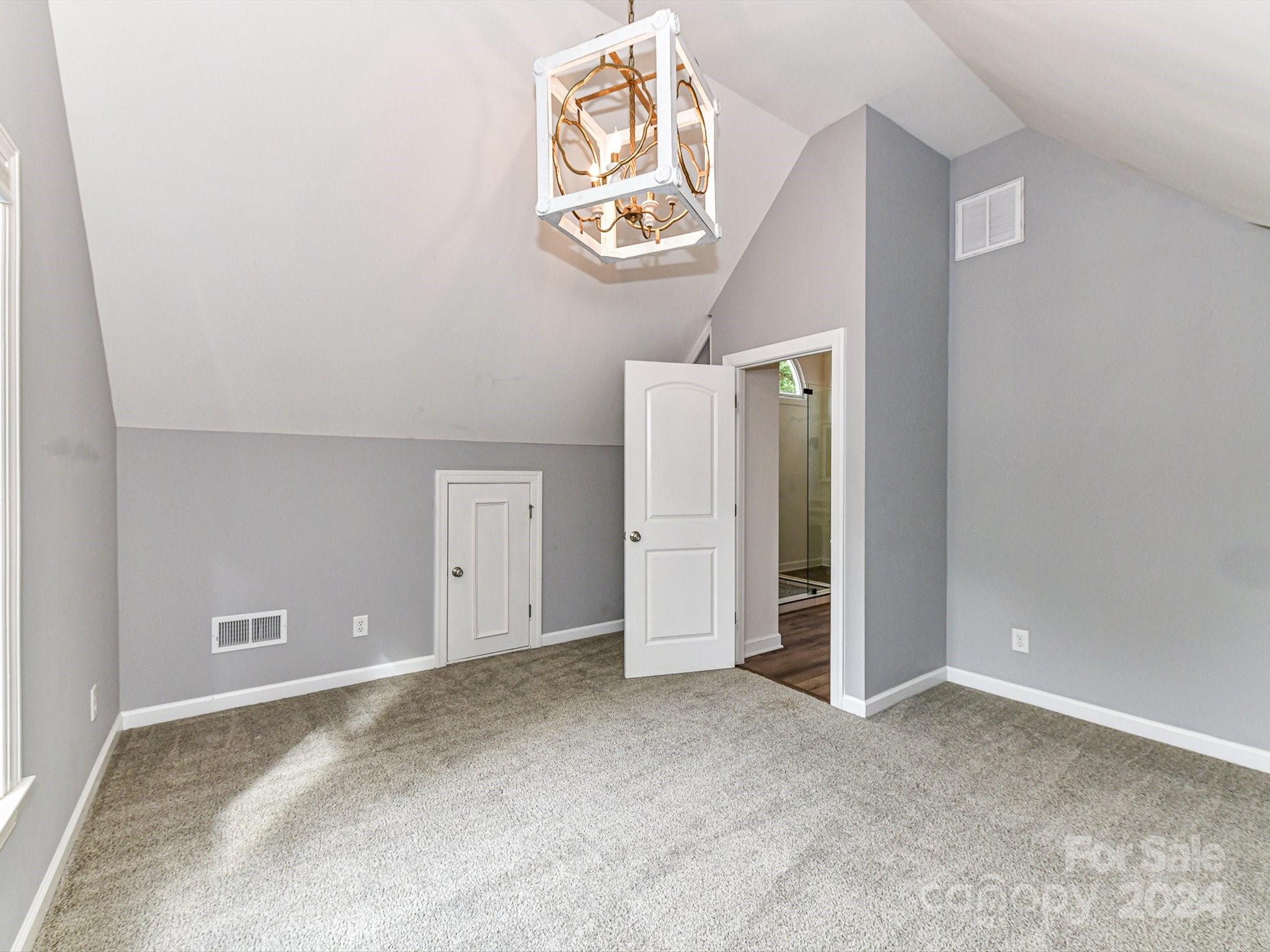 7200 Harcourt Crossing