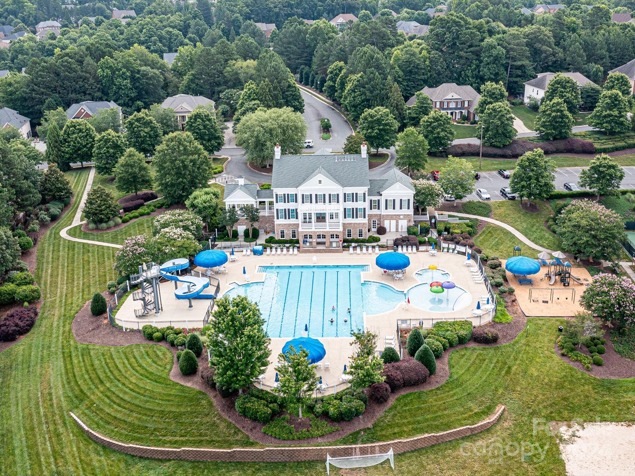 7200 Harcourt Crossing