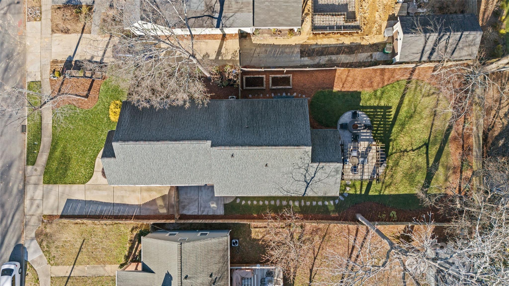2328 Barry Street