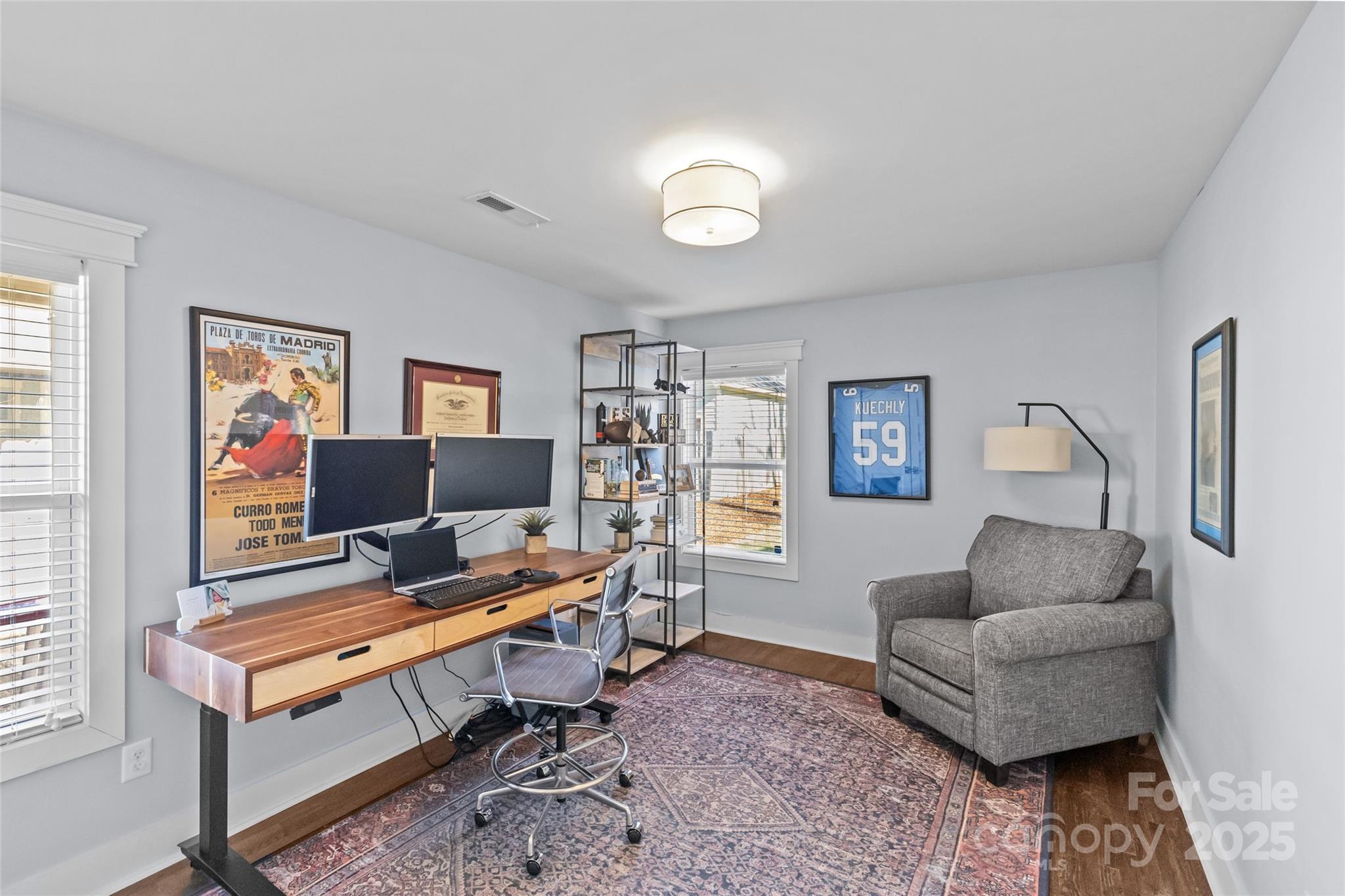 2328 Barry Street