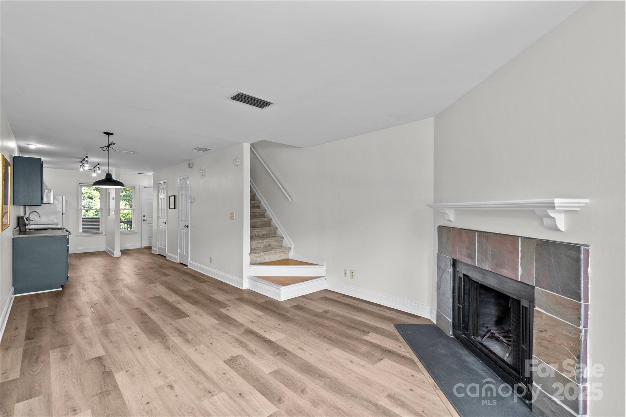 216 S Clarkson Street