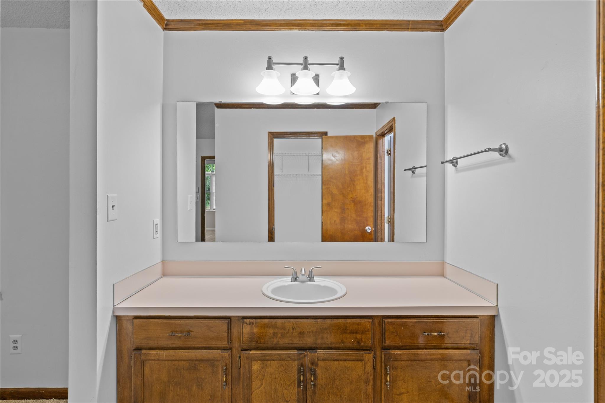 10315 Ranleigh Lane