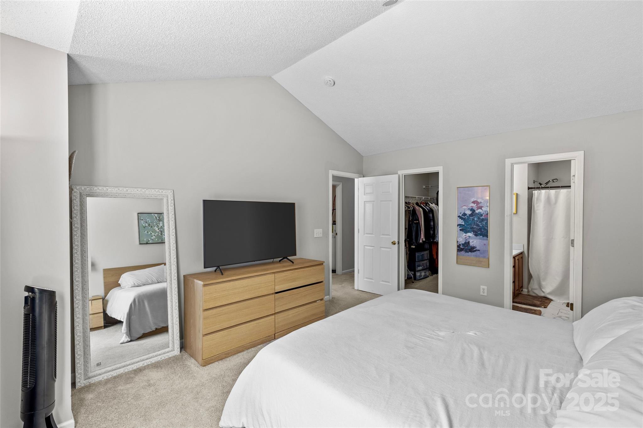 10127 University Park Lane