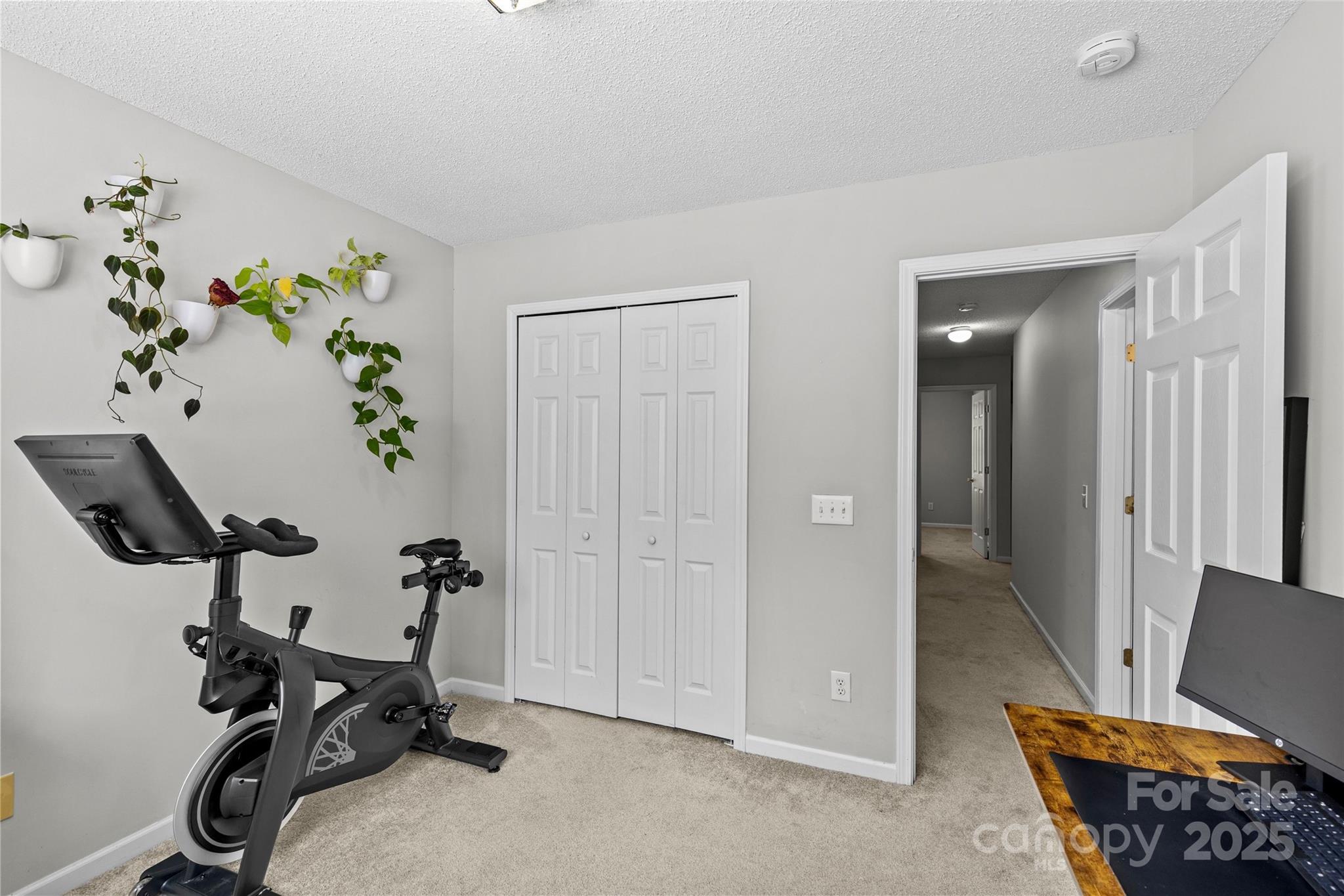 10127 University Park Lane