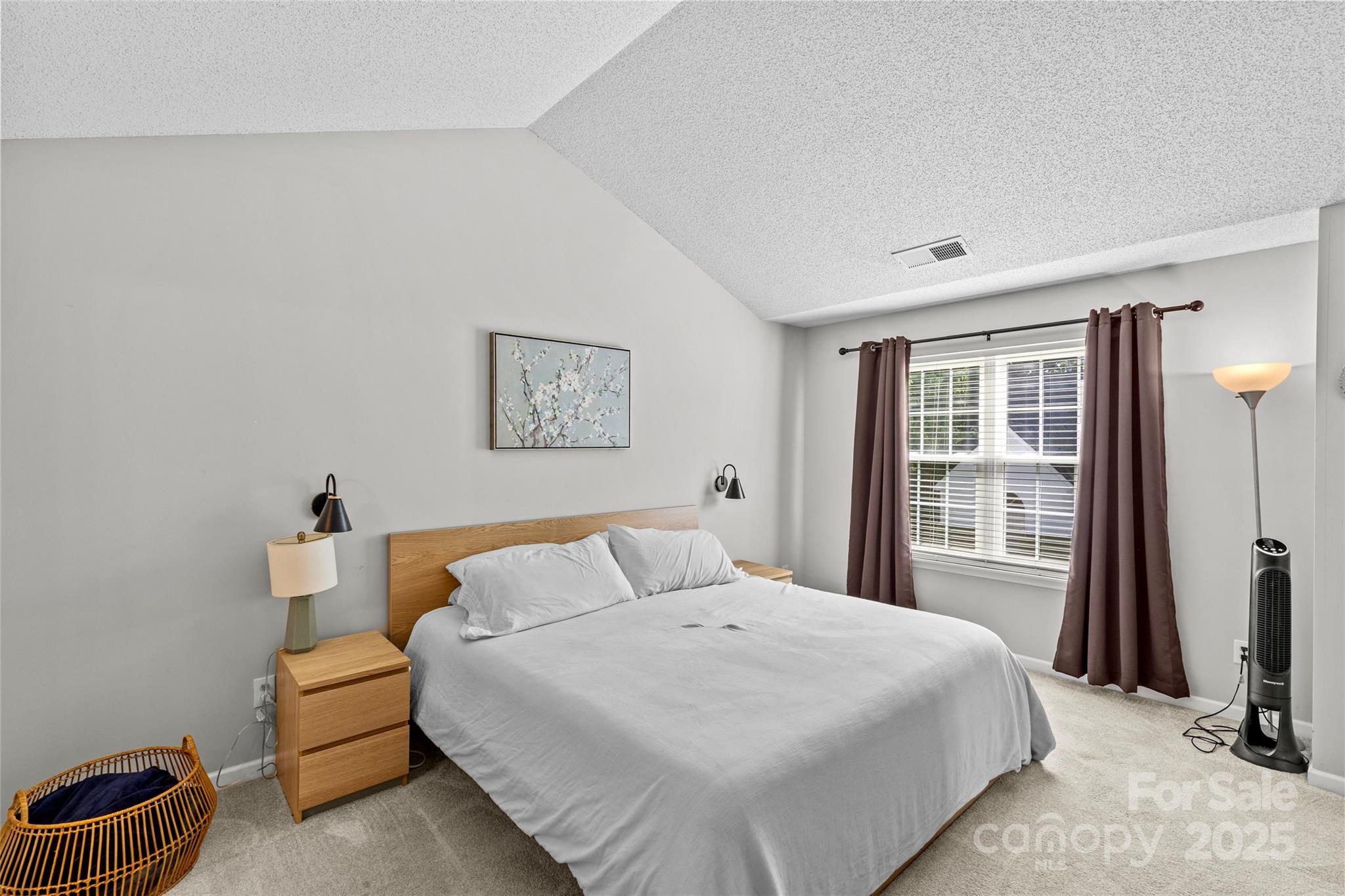 10127 University Park Lane