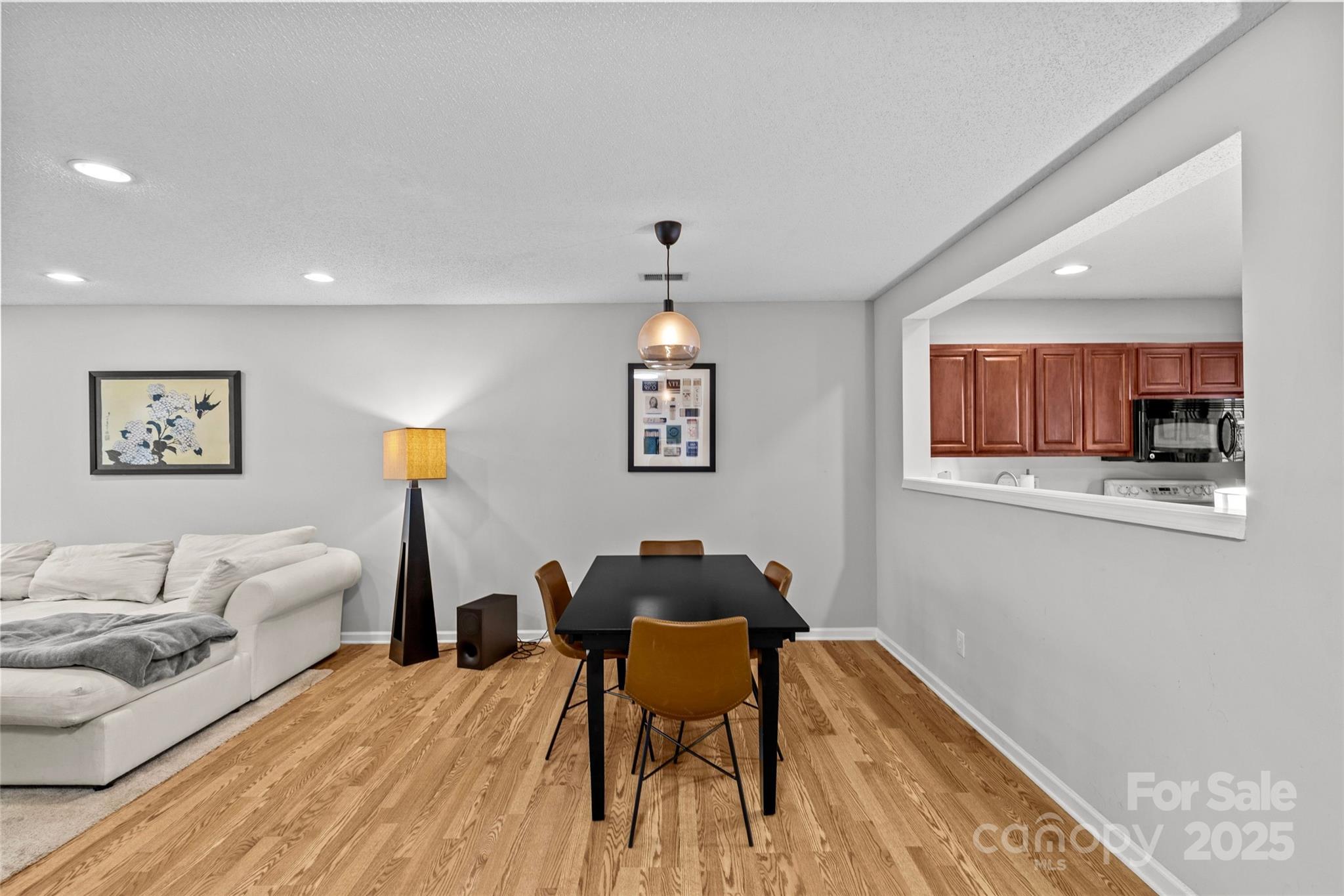 10127 University Park Lane